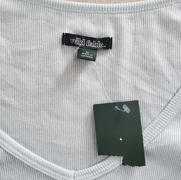 NWT WILD FABLE Ribbed Mint Green Crop Long Sleeve - Picture 3 of 3
